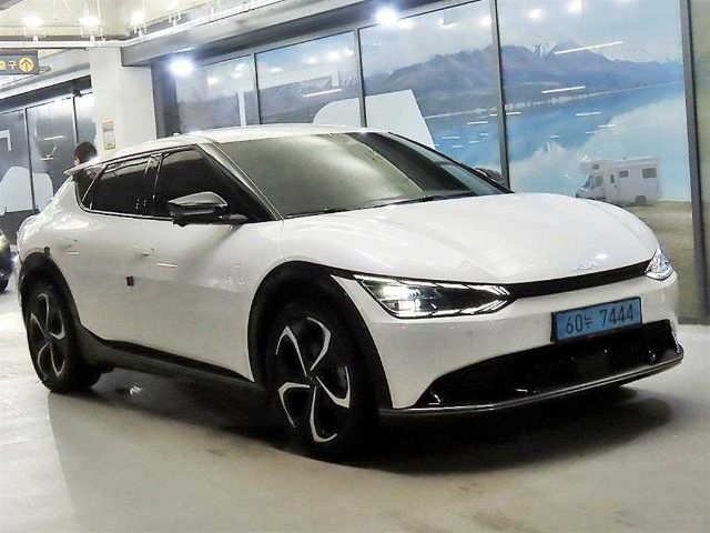 2021 Kia EV6 롱레인지 어스