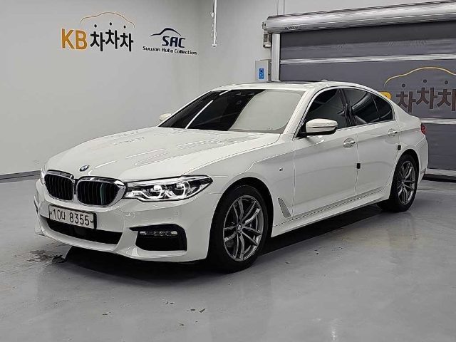 2017 BMW 5 Series (G30) 530i M 스포츠 플러스