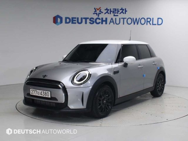 2024 MINI Cooper 5도어 클래식 3세대