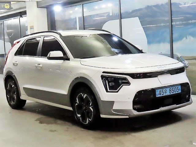 2022 Kia Niro 어스