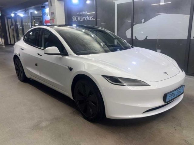 2024 Tesla Model 3 RWD