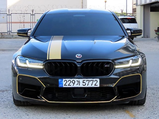 2022 BMW M5 (F90, F10) M5 세단 컴페티션 에디션