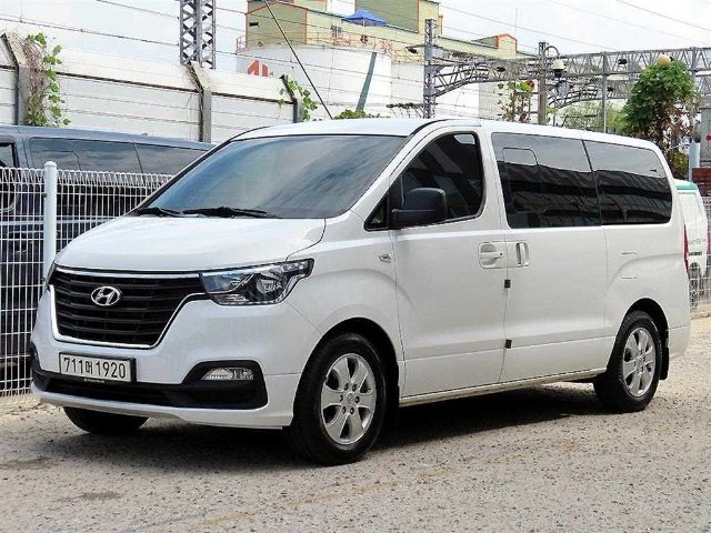 2020 Hyundai Starex 2WD 웨건 12인승 스마트
