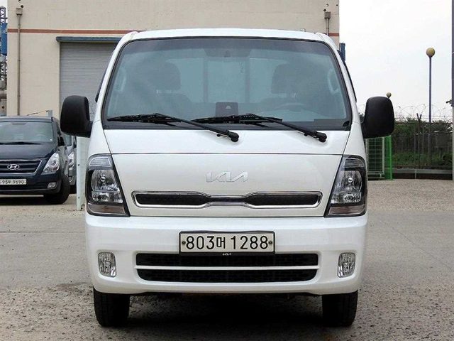 2023 Kia Bongo 3 1.0톤/킹캡/초장축/수직형 (2단) 파워게이트