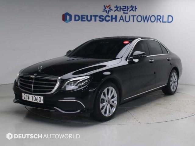 2018 Mercedes-Benz E-Class W213 E300 4MATIC 익스클루시브