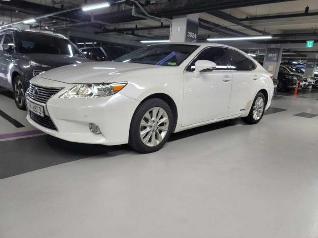 2012 Lexus ES 슈프림