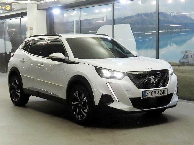 2021 Peugeot 2008 2세대 1.5 BlueHDi 알뤼르