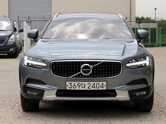 2019 Volvo V90 크로스컨트리 T5 프로 AWD