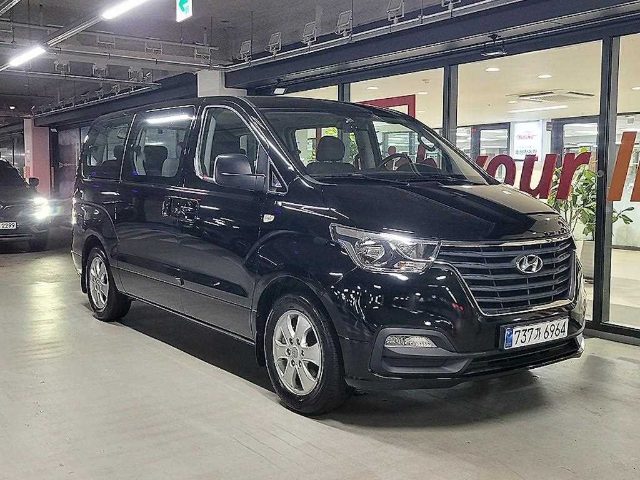 2019 Hyundai Starex 2WD 웨건 12인승 스타일