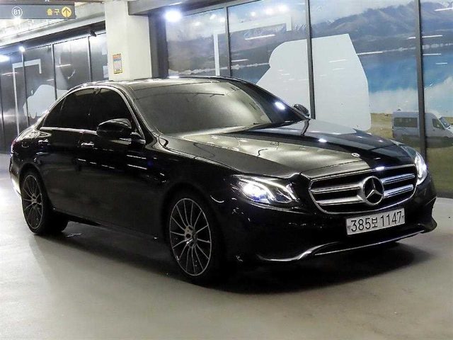 2019 Mercedes-Benz E-Class W213 E300 아방가르드