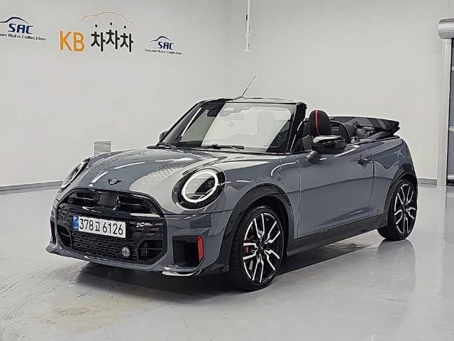 2026 MINI Cooper 컨버터블 (F67) JCW