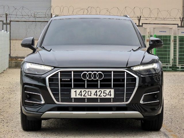 2021 Audi Q5 (FY) 40 TDI 콰트로