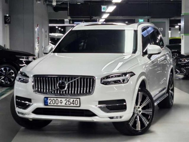 2022 Volvo XC90 2세대 2.0 B6 AWD 모멘텀