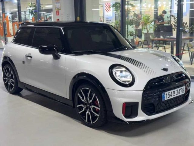 2025 MINI Cooper 4세대 JCW