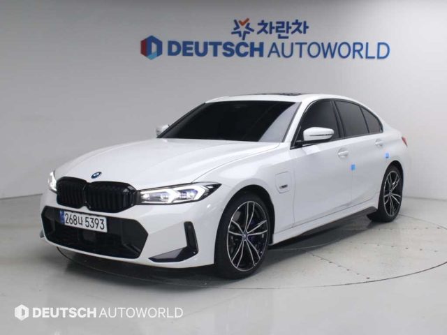 2023 BMW 3 Series (G20) 330e M 스포츠
