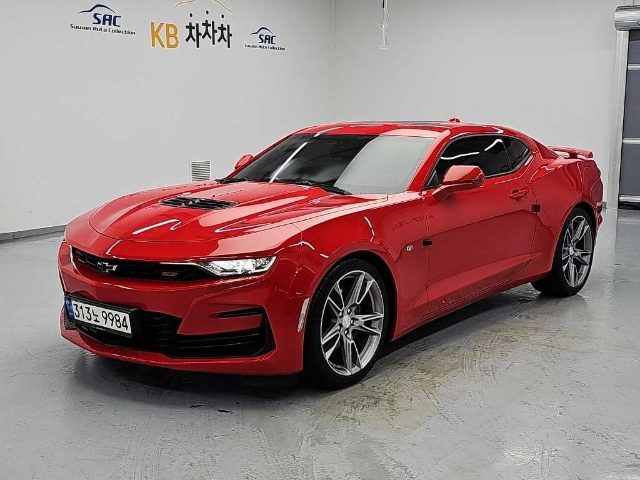 2021 Chevrolet Camaro 6.2 V8 볼케이노 레드