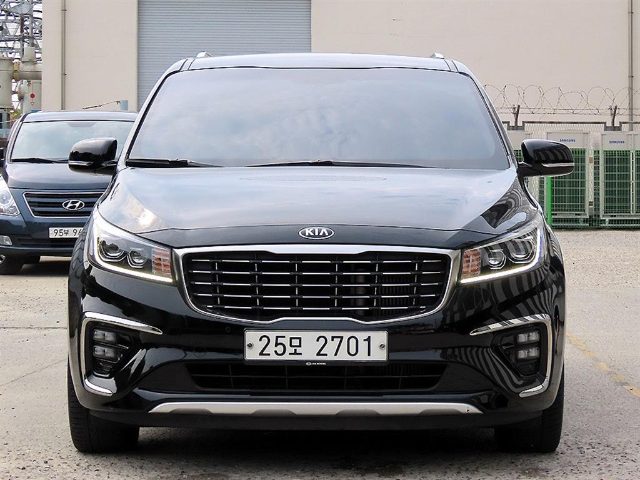 2018 Kia Carnival 디젤 9인승 노블레스