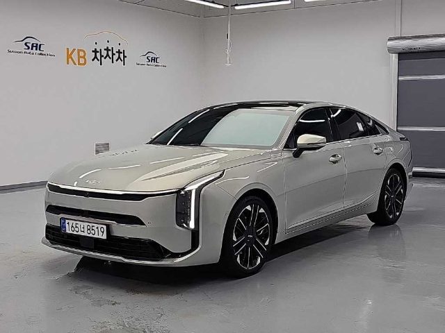 2025 Kia K8 하이브리드 시그니처
