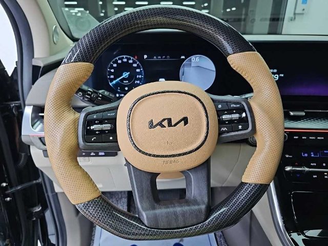 2023 Kia Carnival 4세대 가솔린 4인승 하이리무진 시그니처