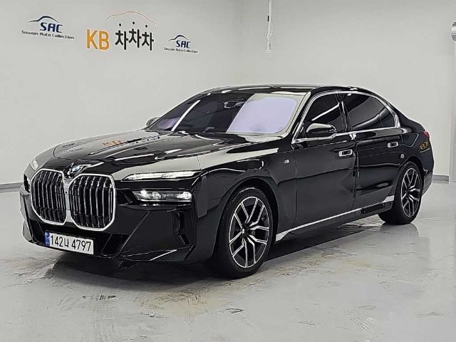 2024 BMW 7 Series (G70) 740i xDrive M 스포츠 리미티드