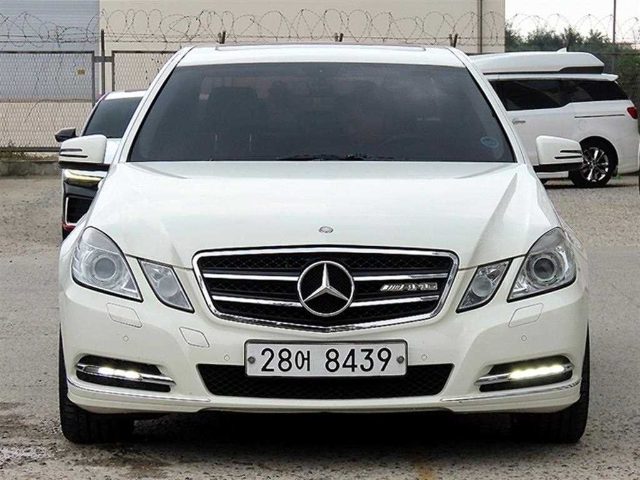 2011 Mercedes-Benz E-Class W212 E300 엘레강스