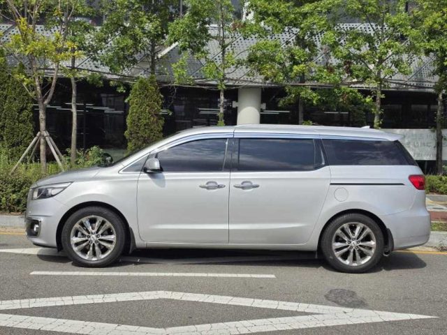 2015 Kia Carnival 디젤 9인승 노블레스