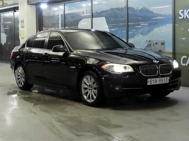2012 BMW 5 Series (F10) 528i