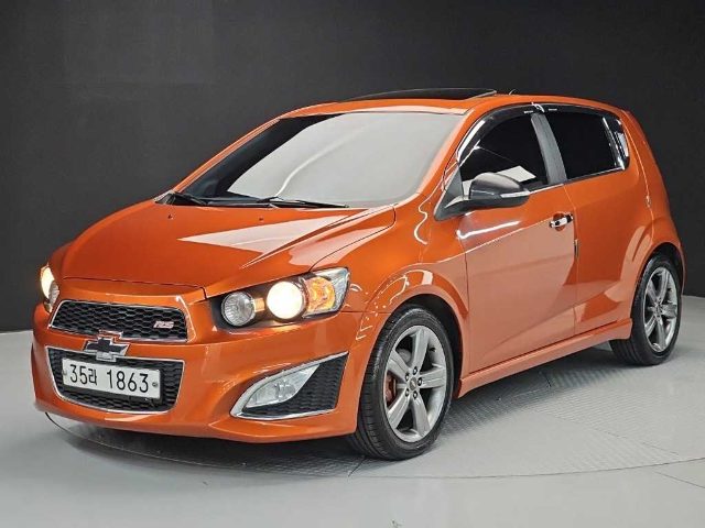 2014 Chevrolet Aveo 해치백 1.4 RS 터보