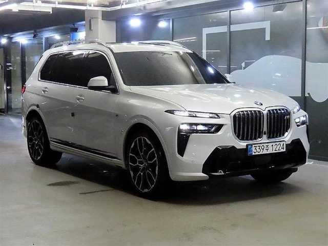 2025 BMW X7 (G07) xDrive 40i M 스포츠