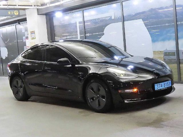 2022 Tesla Model 3 롱 레인지