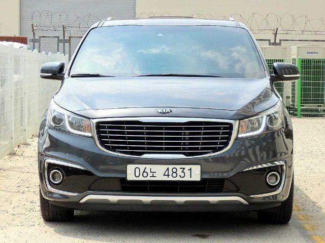 2018 Kia Carnival 디젤 9인승 노블레스