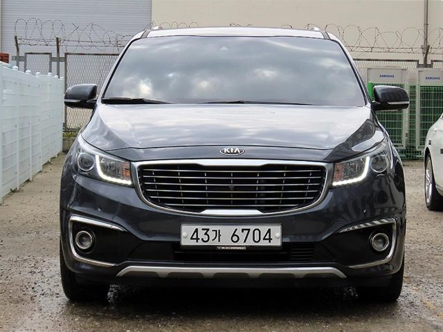 2017 Kia Carnival 디젤 9인승 노블레스 스페셜