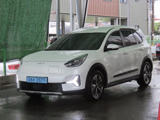 2023 Kia Niro EV 어스