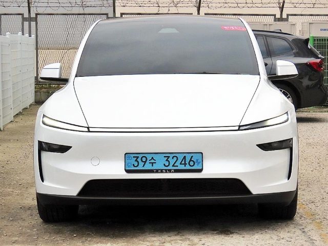 2025 Tesla Model Y 롱 레인지