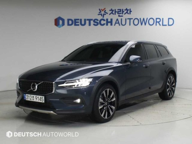 2022 Volvo V60 크로스 컨트리 2세대 2.0 B5 프로 AWD