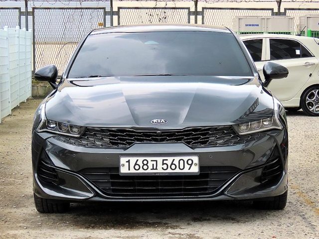 2020 Kia K5 3세대 2.0 시그니처