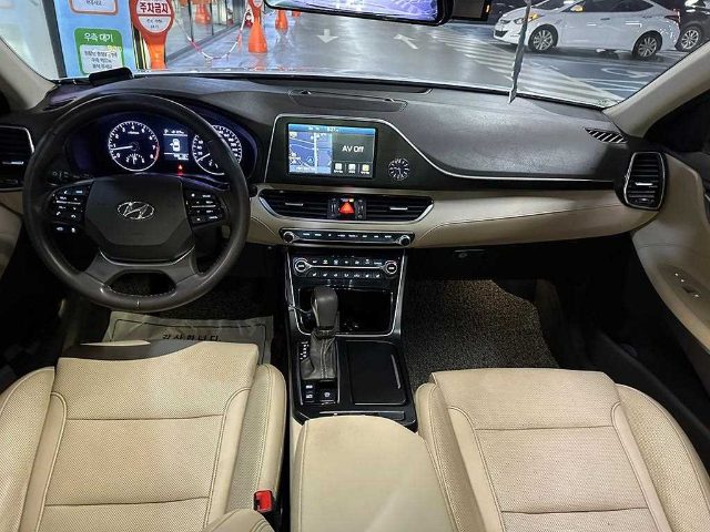 2018 Hyundai Grandeur IG 2.4 GDI 프리미엄 스페셜