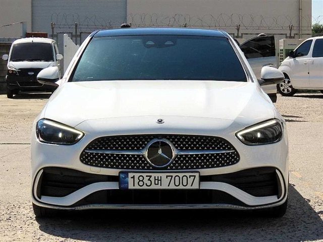 2023 Mercedes-Benz C-Class W206 C300 4MATIC AMG 라인