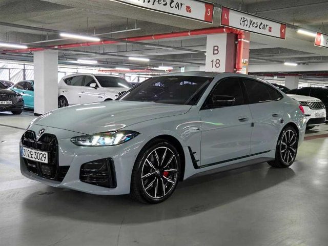 2025 BMW 4 Series (G22) 420i 그란쿠페 M 스포츠 프로