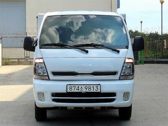 2023 Kia Bongo 3 1.0톤/킹캡/초장축 (듀얼컴프) 디럭스 저상냉동탑