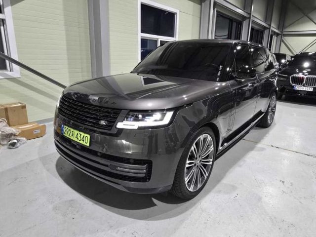2025 Land Rover Range Rover 5세대 4.4 P530 LWB 오토바이오그래피