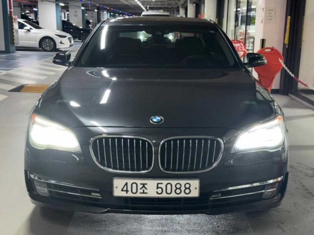 2013 BMW 7 Series (F01) 740 d xDrive