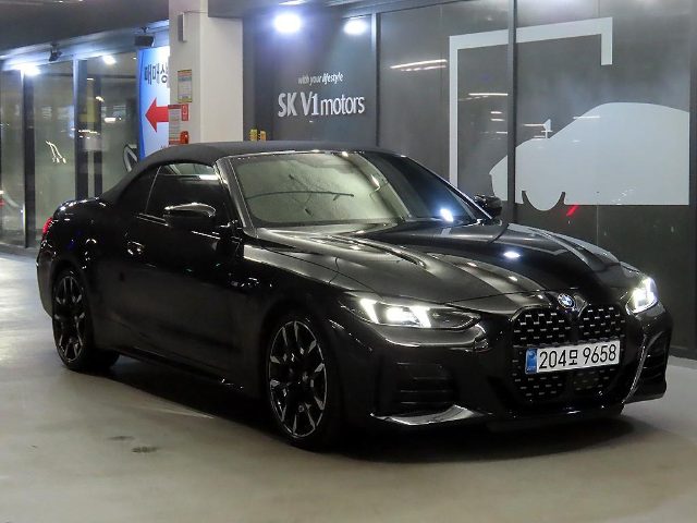 2024 BMW 4 Series (G22) 420i 컨버터블 M 스포츠