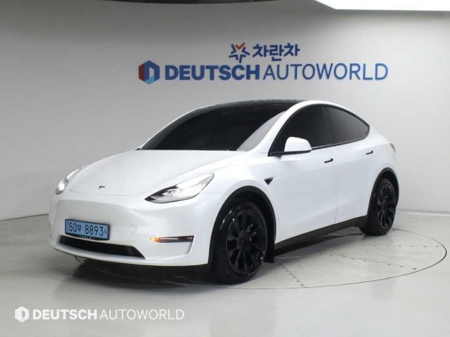 2022 Tesla Model Y 롱 레인지