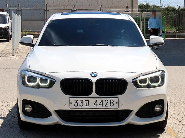 2018 BMW 1 Series (F20) 118d M 스포츠 섀도우 에디션
