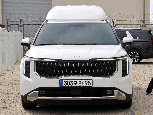 2024 Kia Carnival 하이브리드 HEV 하이리무진 7인승 시그니처