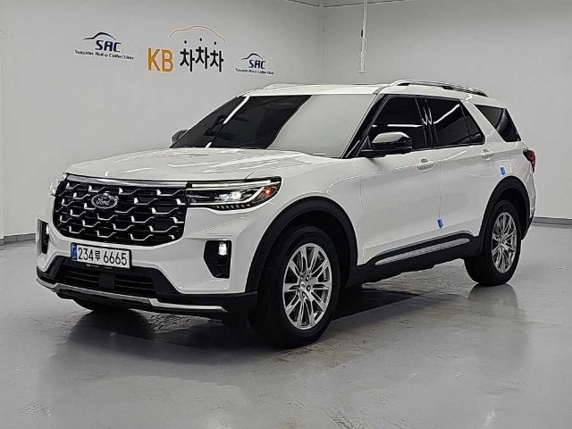 2025 Ford Explorer 6세대 2.3 AWD 플래티넘