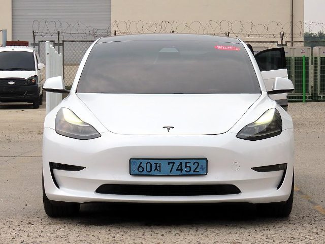 2021 Tesla Model 3 롱 레인지