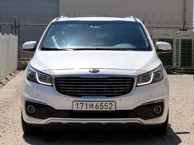 2017 Kia Carnival 디젤 9인승 프레스티지