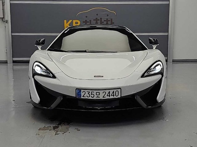 2018 McLaren 570GT 3.8 쿠페
